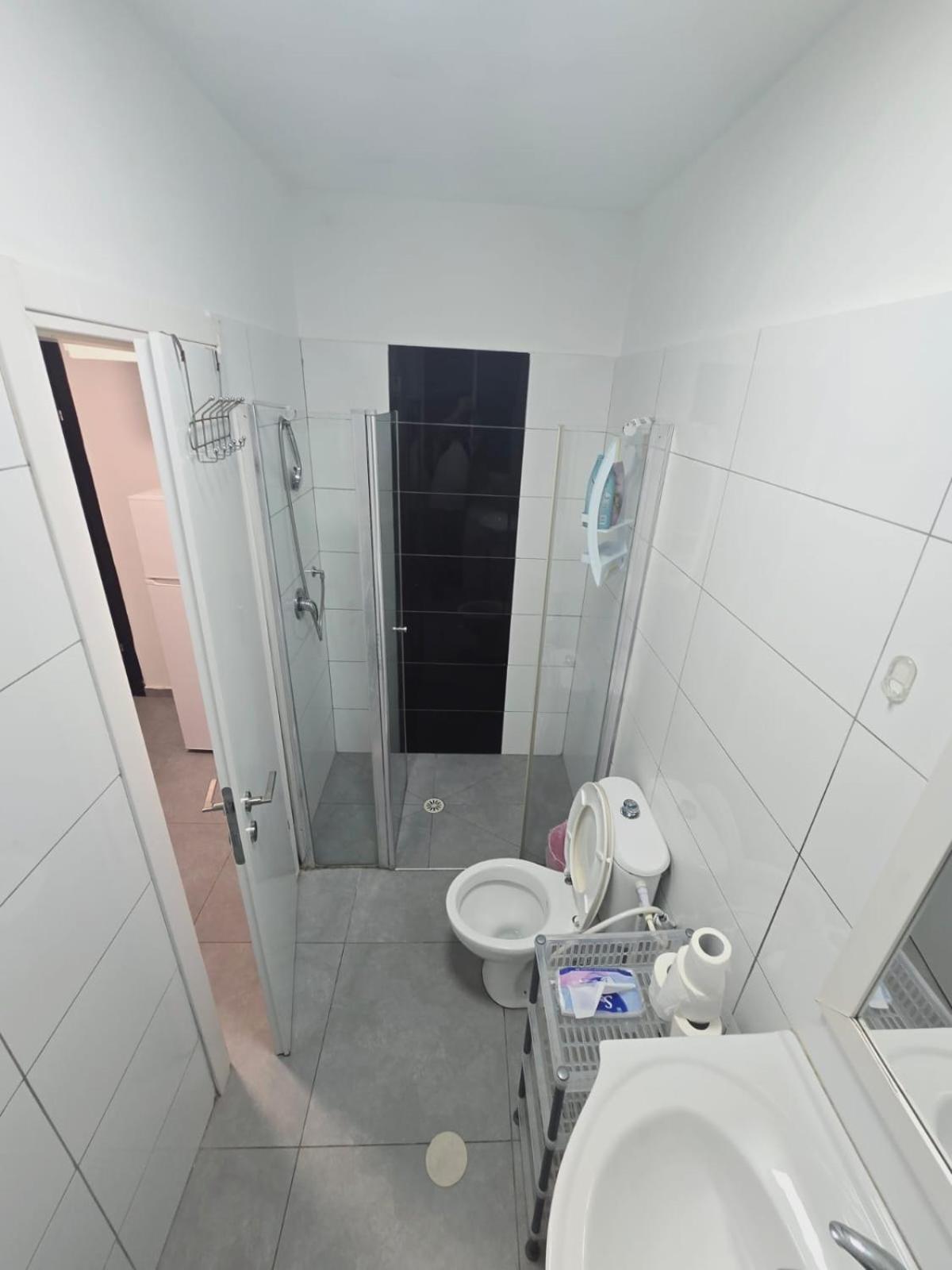 Gk Apartment Harmony Bat Yam Exteriör bild